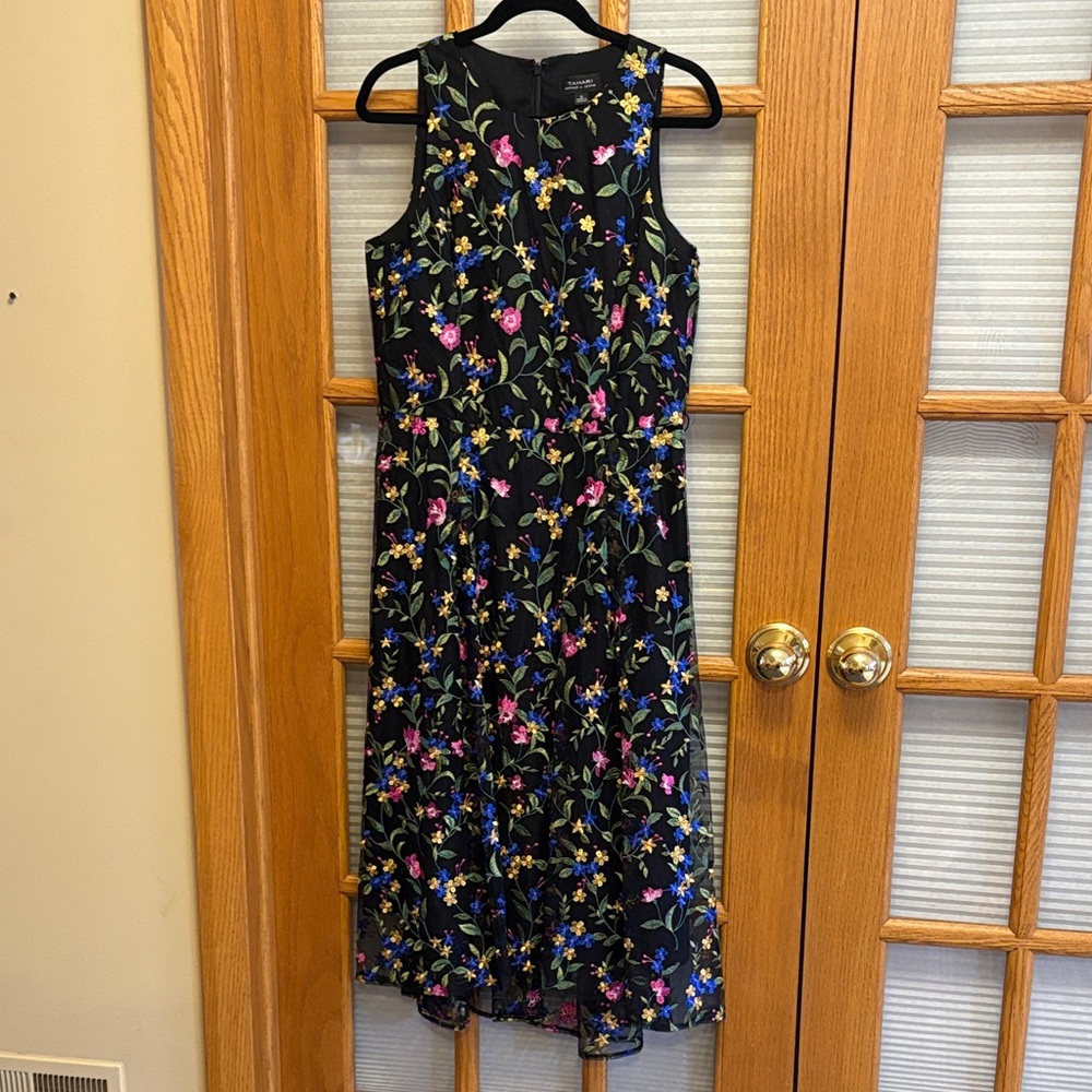 EUC Tahari ASL Black Midi Dress with Floral Embroidery